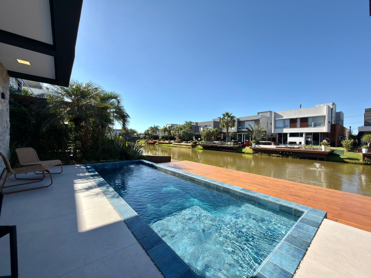 Casa em Condomínio 5 dormitórios para venda, xangrila  em Capão da Canoa RS | Ref.: 10651