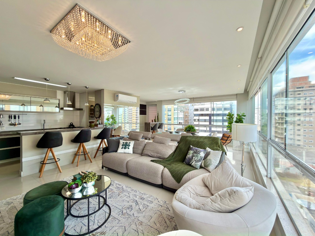 Apartamento 3 dormitórios para venda, Navegantes | Ref.: 10664