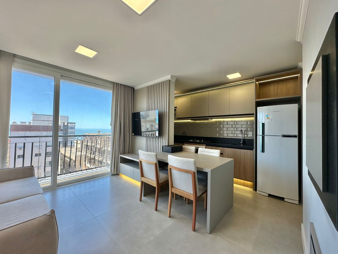 Apartamento 2 dormitórios para venda, Zona Nova | Ref.: 10698