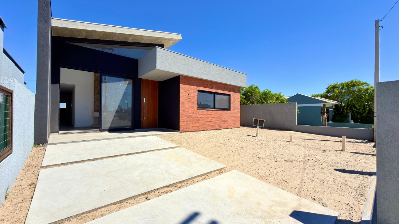 Casa 3 dormitórios para venda, Guarani em Capão da Canoa, RS | Ref.: 10736