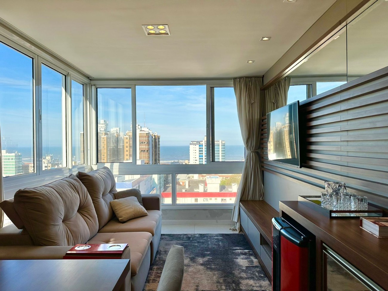 Apartamento 2 dormitórios para venda, Centro | Ref.: 162