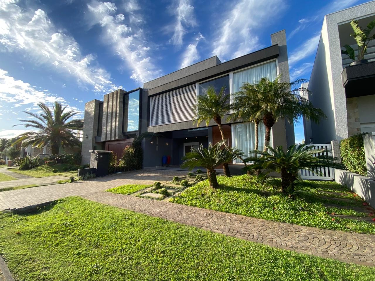 Casa em Condomínio 4 dormitórios para venda, parque Antática em Capão da Canoa RS | Ref.: 1685