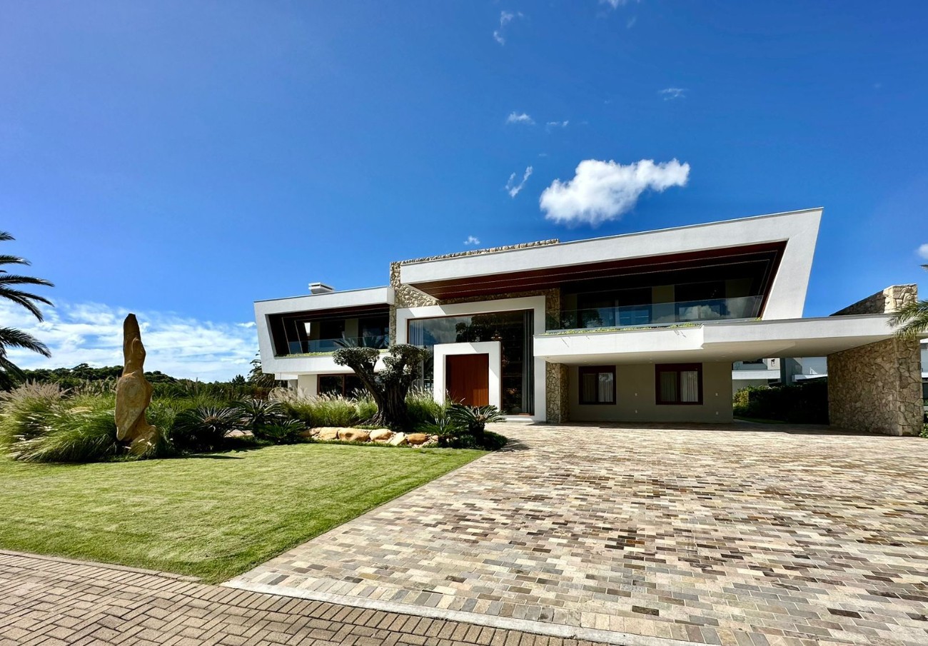 Casa em Condomínio 6 dormitórios para venda, Morada do Sol | Ref.: 2992
