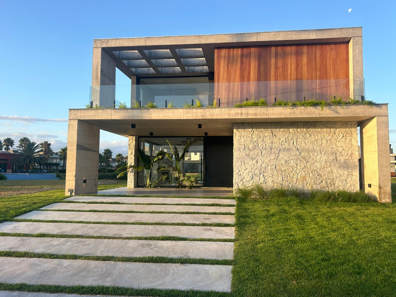 Casa em Condomínio 5 dormitórios para venda, Marina em Xangri-lá | Ref.: 8650