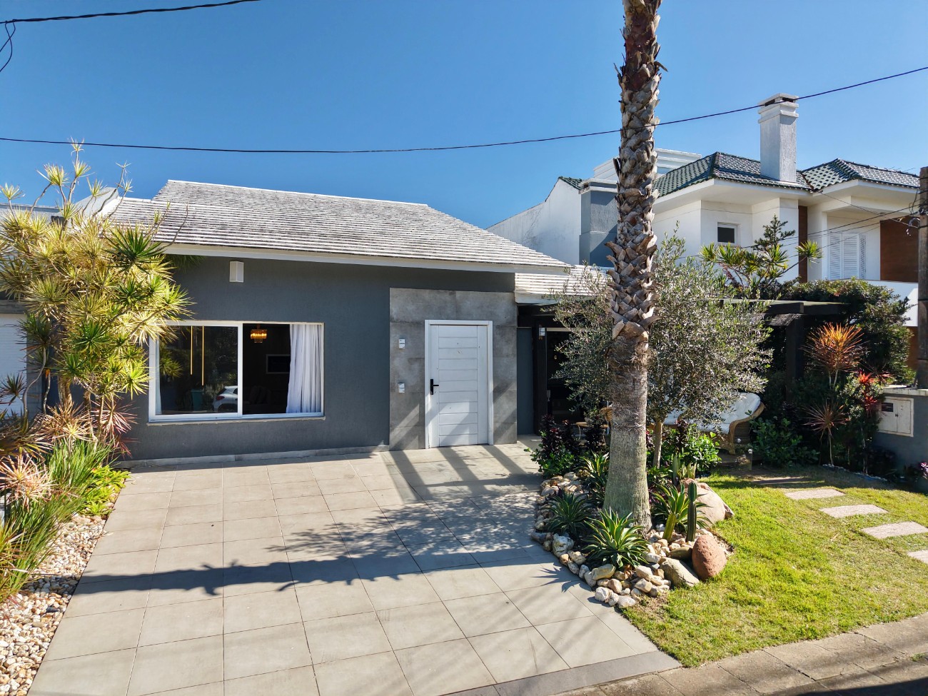 Casa em Condomínio 3 dormitórios para venda, Zona Nova | Ref.: 9512