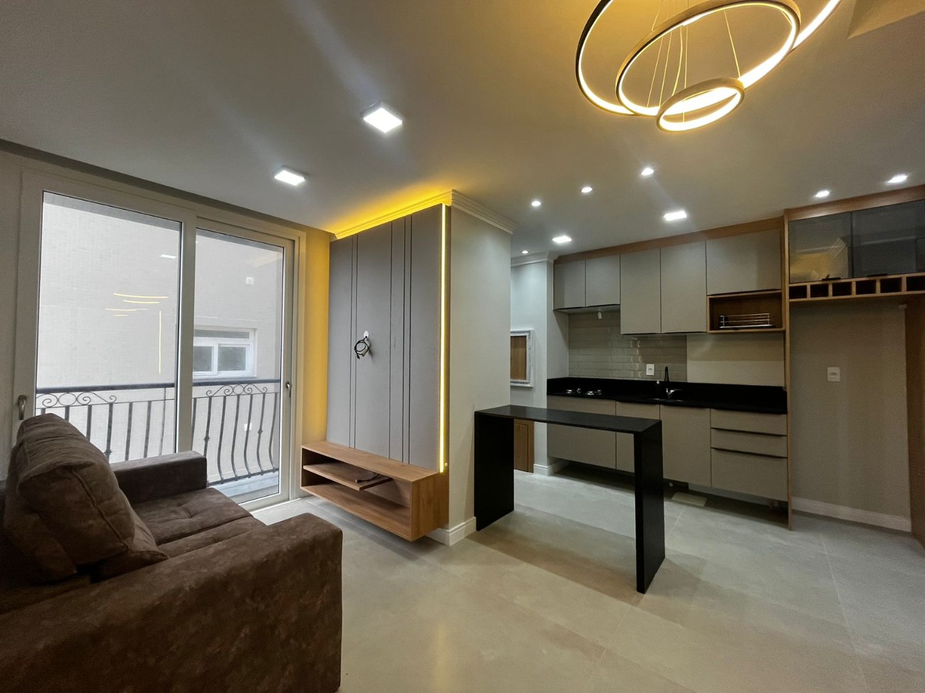 Apartamento 2 dormitórios para venda, Zona Nova | Ref.: 9615